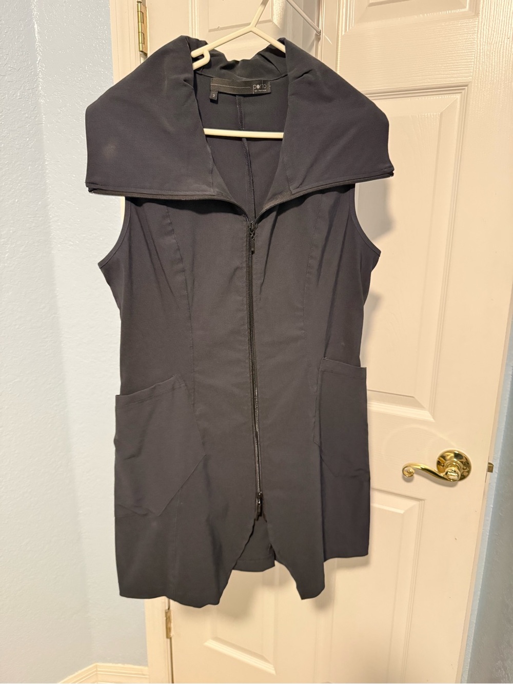 Porto dark grey Sleeveless zip vest